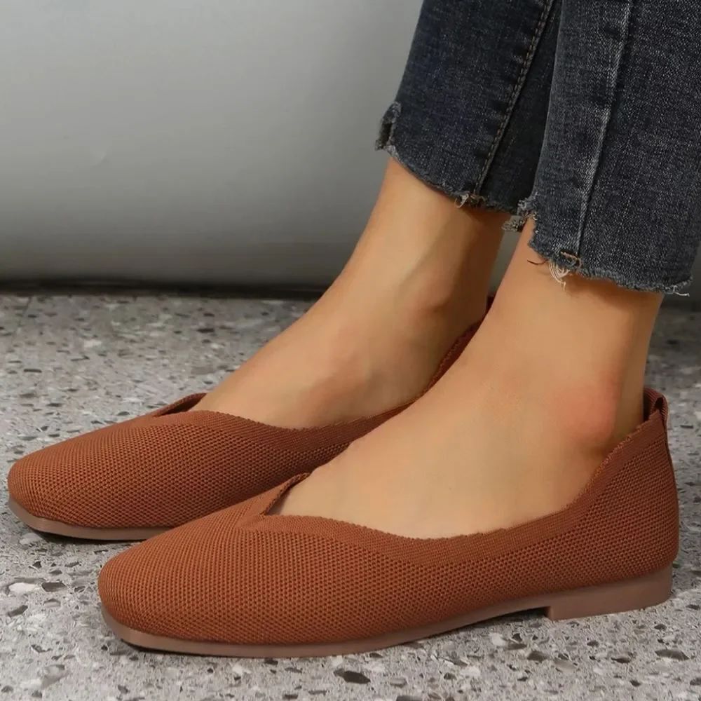 BRAND NEW TOWED22 FLAT WOMEN'S BALLET FLAT DRESS SHOE